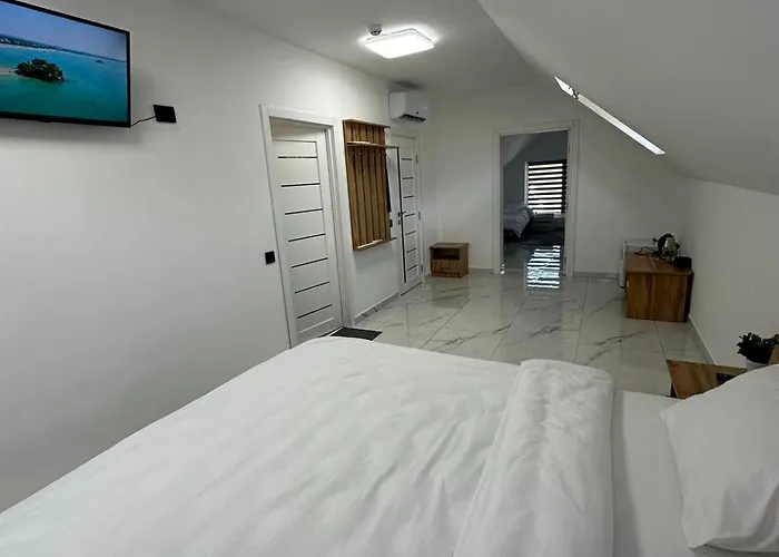 Hotel M-23