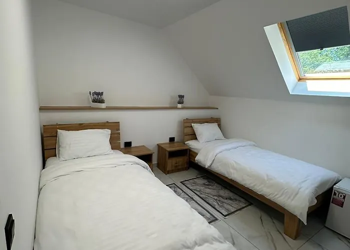 M-23 Hotel *