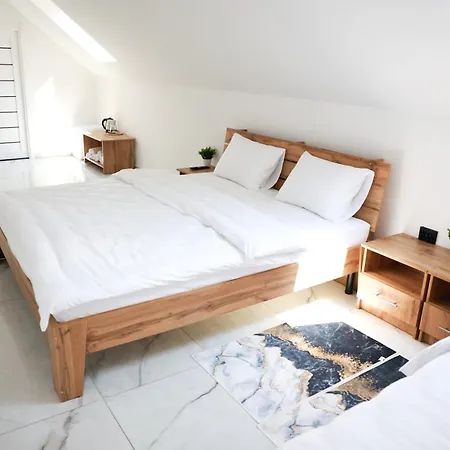 Hotel M-23