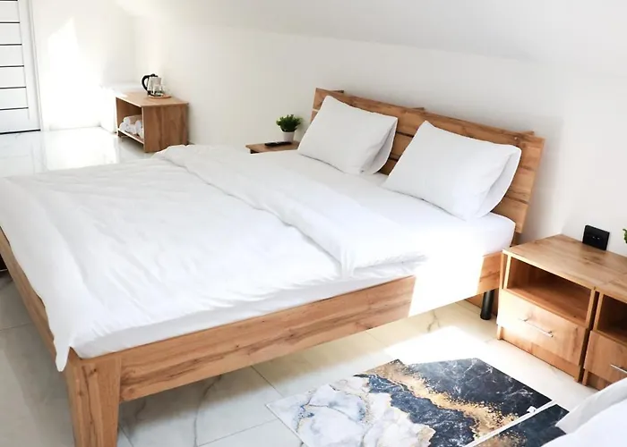 Hotel M-23